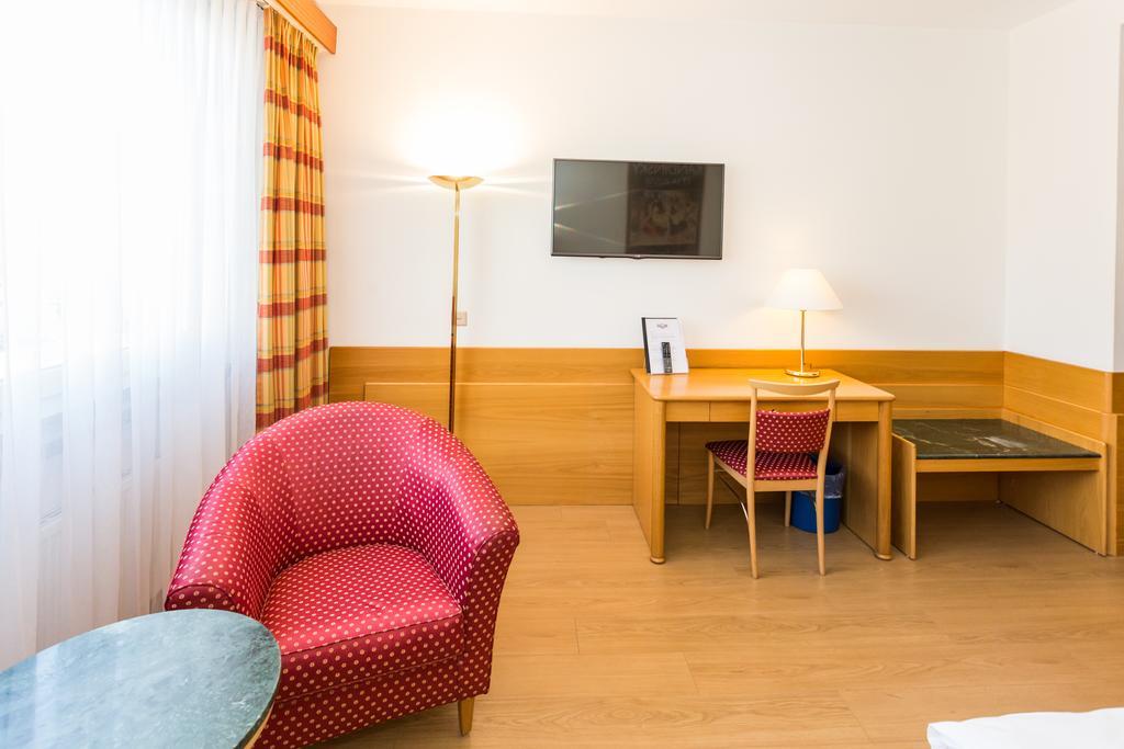 Hotel Du Rhone Sion Exterior photo