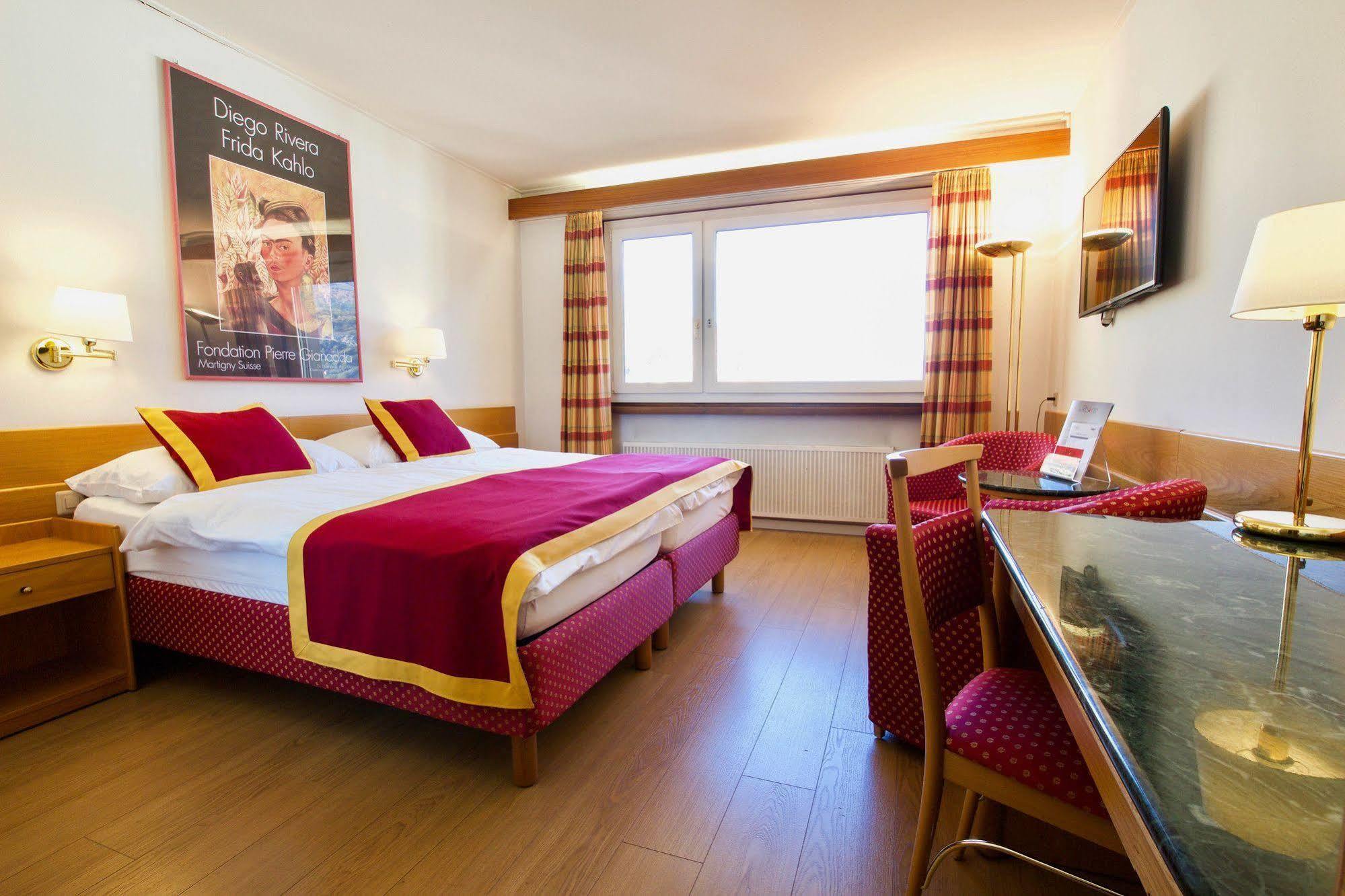 Hotel Du Rhone Sion Exterior photo